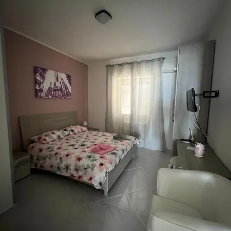 Ludo A Tropea 4* ザンブローネ