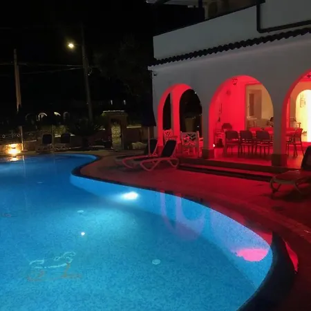 Ludo A Tropea 4* زامبروني