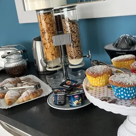 Ludo A Tropea לינה וארוחת בוקר זמברונה