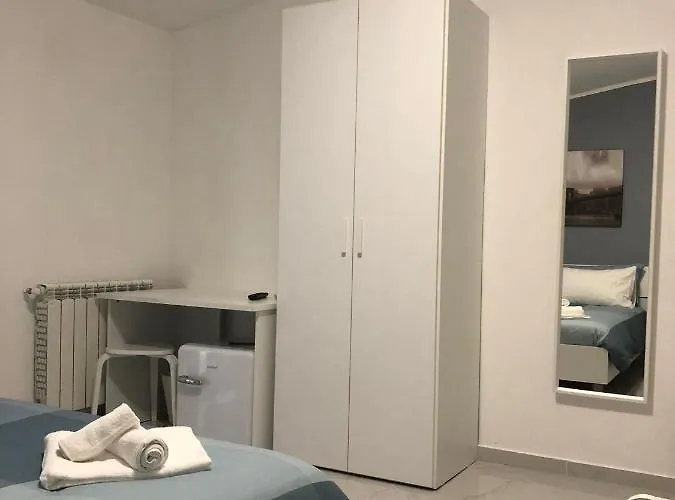 Ludo A Tropea לינה וארוחת בוקר 4*