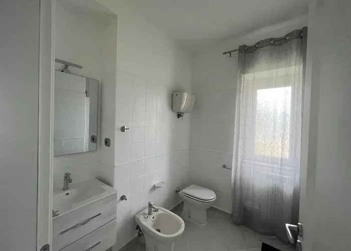 Ludo A Tropea Alojamento de Acomodação e Pequeno-almoço Zambrone